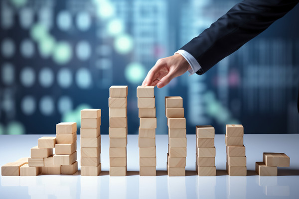 大盘蓄势后期——兵不厌诈，主攻前的伪装！